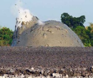 bledug kuwu