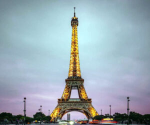 menara eiffel paris